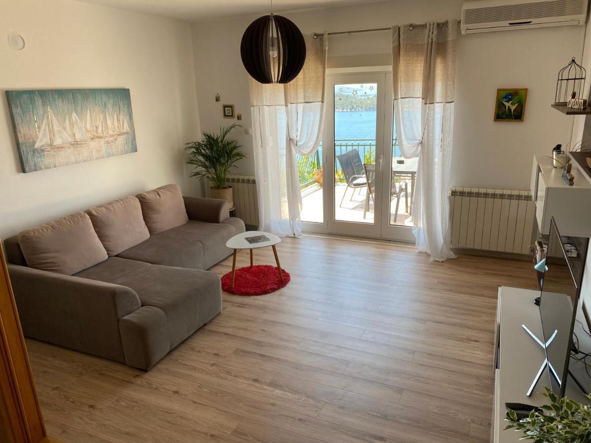 Apartman Betty Szybenik Zewnętrze zdjęcie