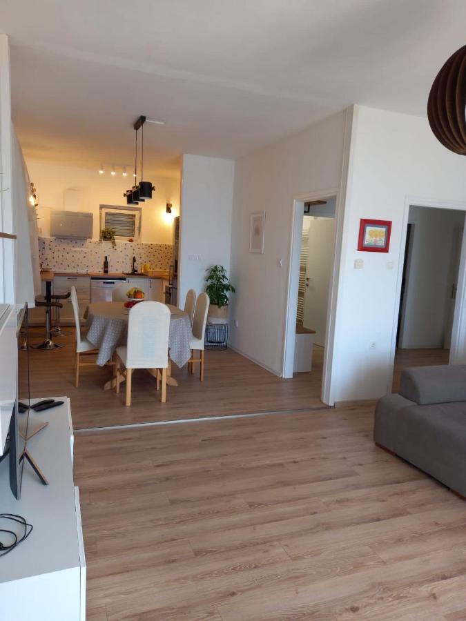 Apartman Betty Szybenik Zewnętrze zdjęcie