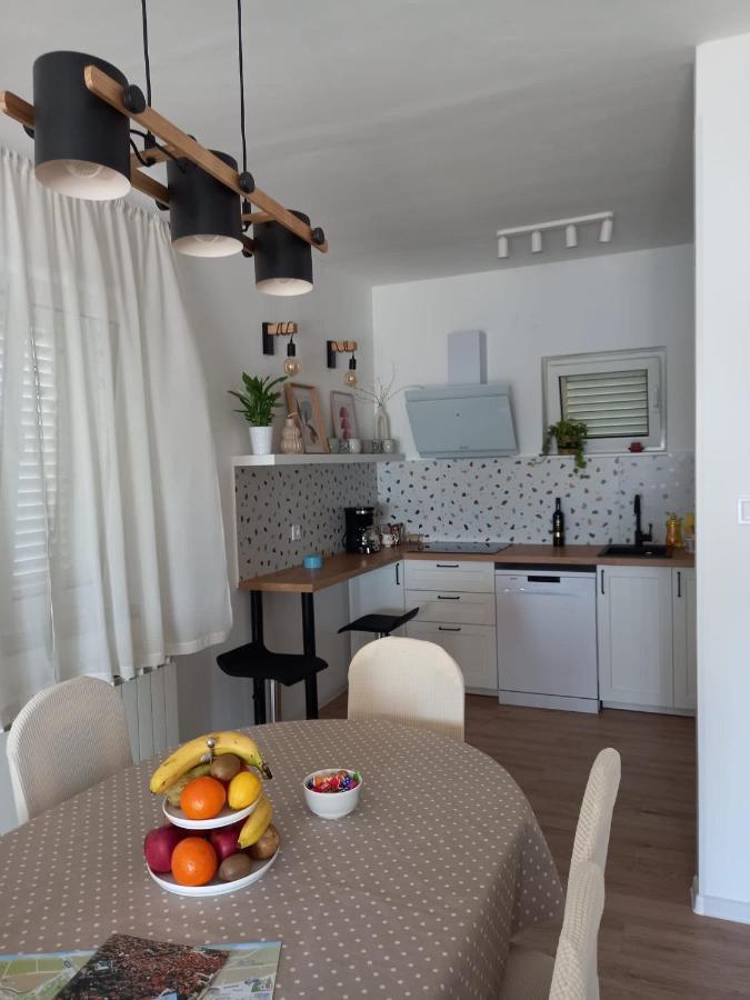 Apartman Betty Szybenik Zewnętrze zdjęcie