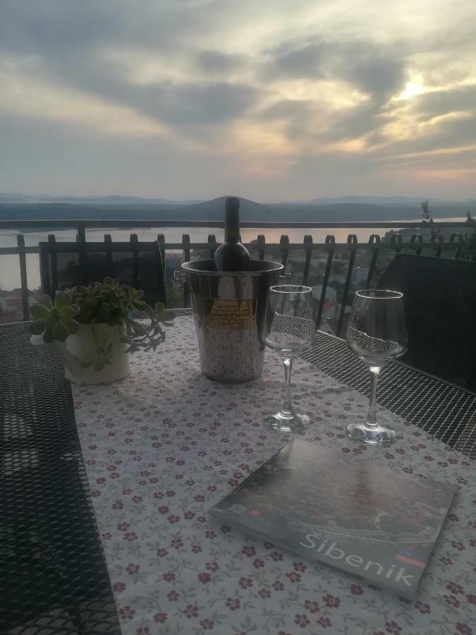 Apartman Betty Szybenik Zewnętrze zdjęcie
